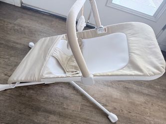 Baby Bouncer Rocker with Toy Bar