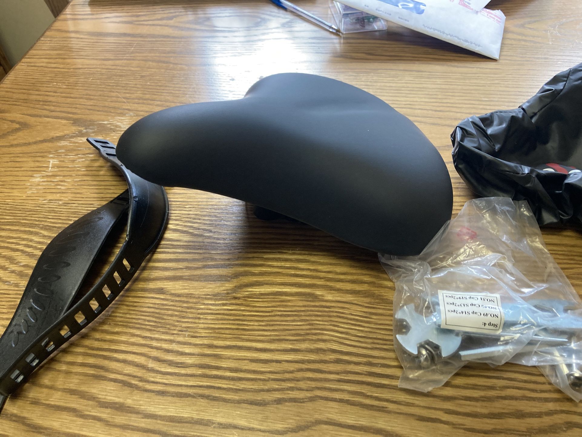 Giddy Up Bike Seat, New, Extra Pad, Weather Proof, Never Used