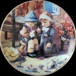 Hummel Collector Plate "Tender Loving Care” Little Companions by Danbury Mint