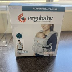 Baby Carrier Ergobaby