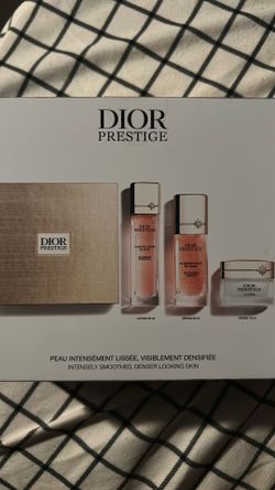 Dior Prestige Set