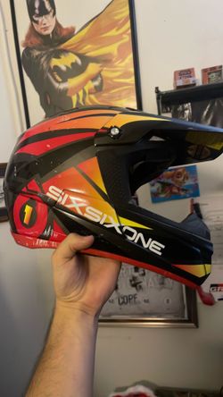 SixSixOne helmet