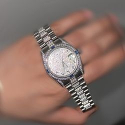 Men’s luxury watch