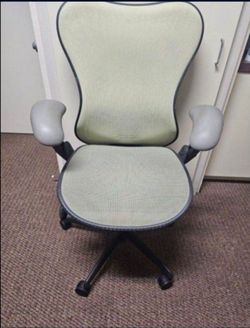 Herman Miller Mirra Ergonomic Task Chair, Green -