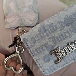 Juicy Couture Bow Wallet