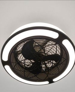 Ceiling Fan/Light