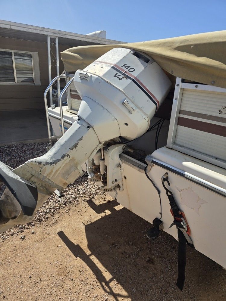 Deck Boat