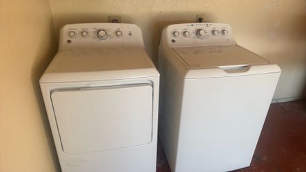 GE Washer and Dryer combo