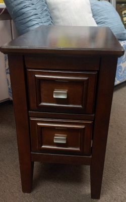 Wooden Side-tableTRAY.  2 Nice Drawers For Storage 