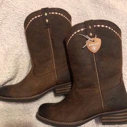 Ariat Boots For Women’s 