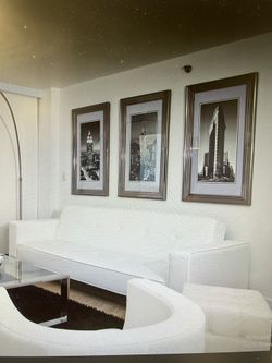 Wall Art – N0. 3 NY black and white pictures  framed - W: 25" x H: 45" each   