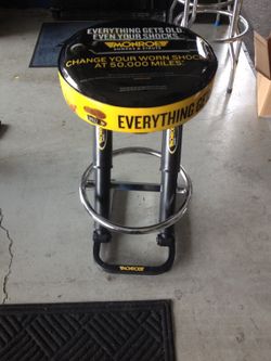 Brand new monroe matic shock chairs
