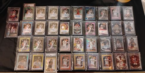 Arizona Wildcats Basketball Rookie, Autograph, Numbered insert and Graded lot