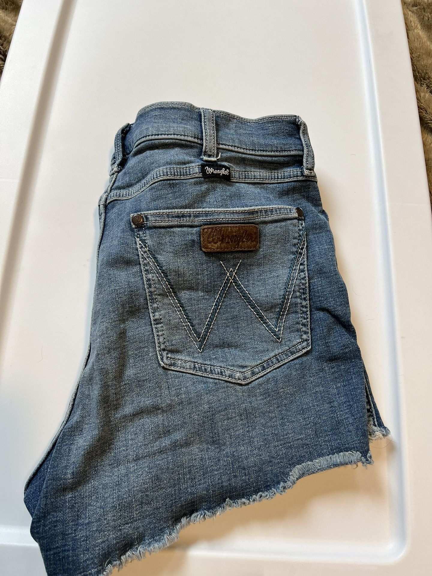 Wrangler Women’s Jean Shorts Size: 31