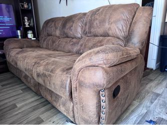 Brown Reclining Sofa & Loveseat Set – Distressed Leather-Look – Excellent Condition