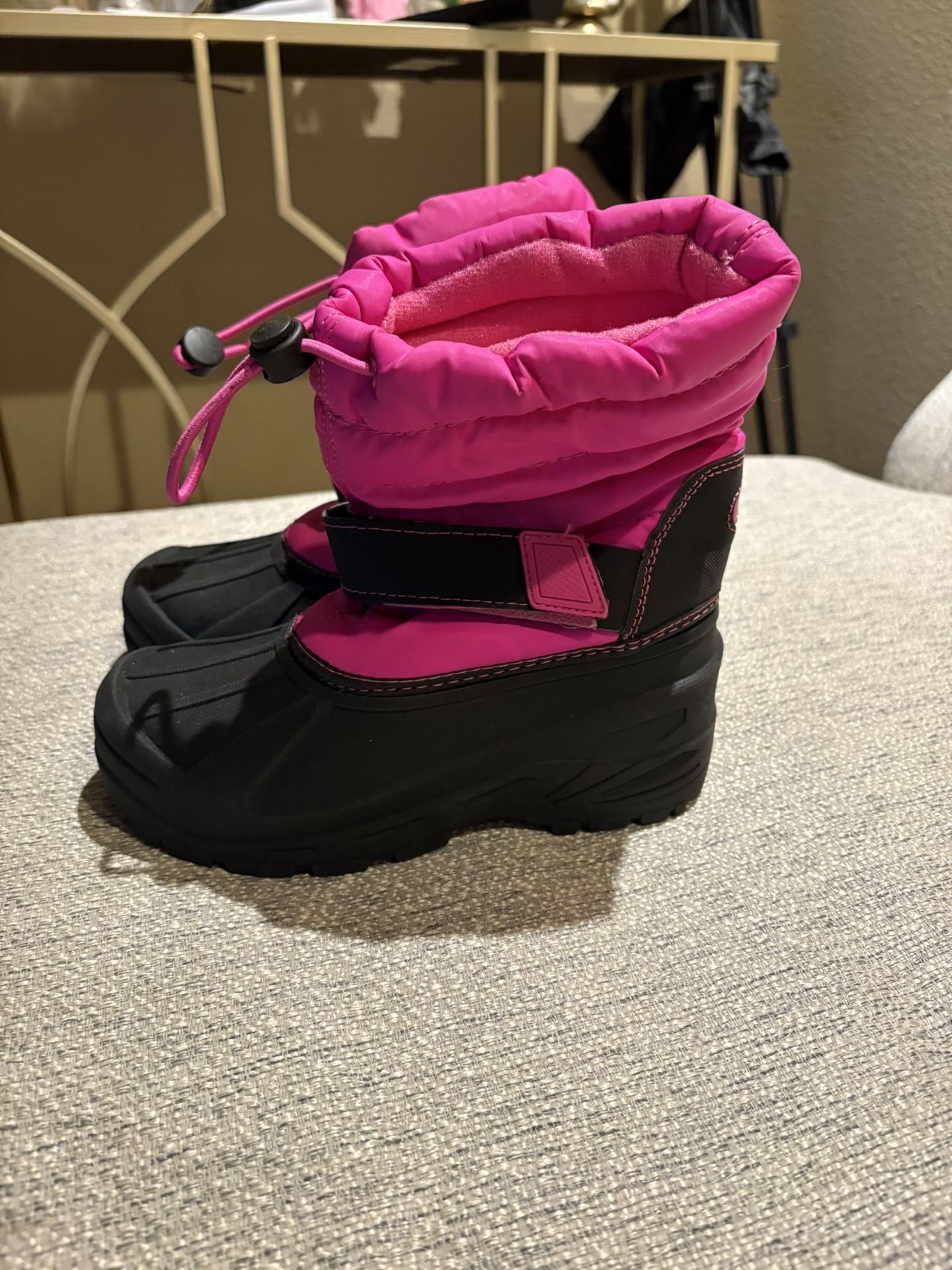 Girls Snow Boots Size 1 Youth