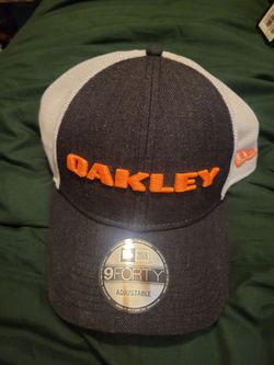 Oakley Hat Brand New
