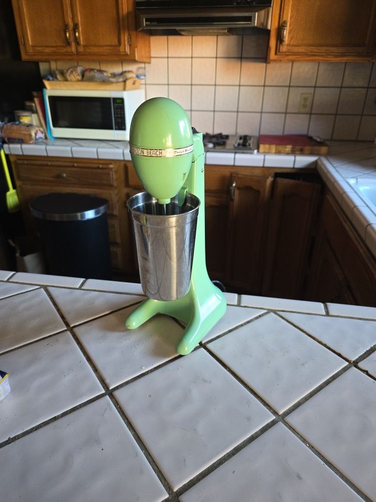 Milkshake Maker