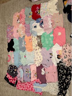 Girls clothing bundle more than 88 pieces