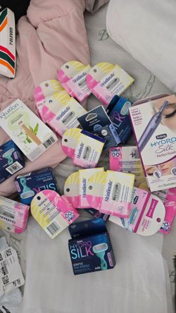 Need them gone send me offer, shick refills , hydro silk