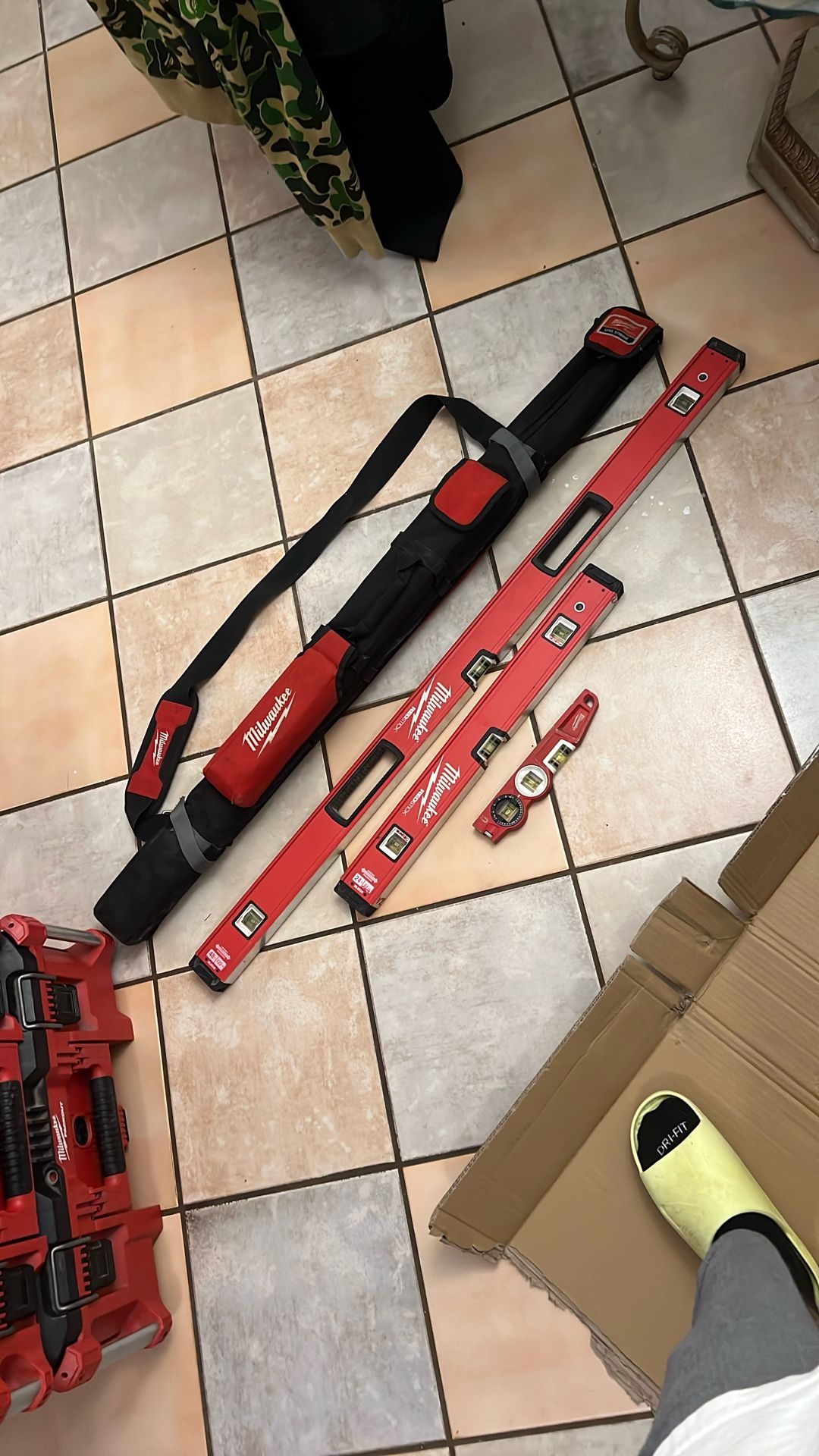 Milwaukee 10 in./24 in./48 in. REDSTICK Box and Torpedo Level Set