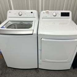 LG Washer And Gas Dryer Set