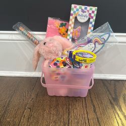 LAST MINITE GIRLS EASTER BUCKET! $15