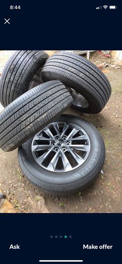 4 Wheels And Tires Land Cruiser