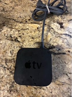 Apple TV (4th Gen) HD Media Streamer -- A1625
