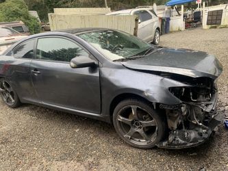2006 Toyota Scion Hatchback For Parts