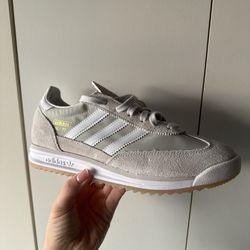 Adidas Originals grey trainers NEW 8.5M 10W