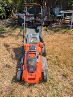 Lawnmower w/ Batteries