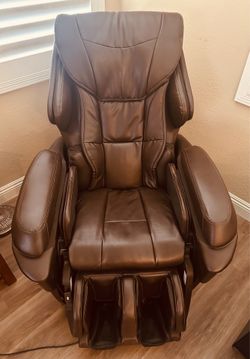 Panasonic Massage Lounger EP-MA73 paid $8,000 new