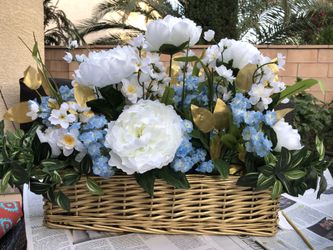 Flower Basket Arrangements