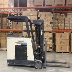 Electric Crown Forklift