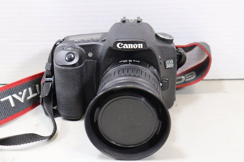 Canon EOS 30D Digital Camera