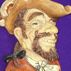 VINTAGE 1970 STONEWARE BY NATURECRAFT "CAVALIER" HEAD PLAQUE MADE IN ENGLAND THIS IS IN A GOOD USED CONDITION PLEASE SEE PHOTOS AS SOME AGE CHIPS THIS