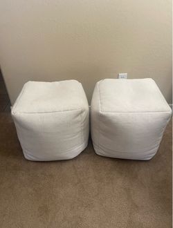 Pouf Set
