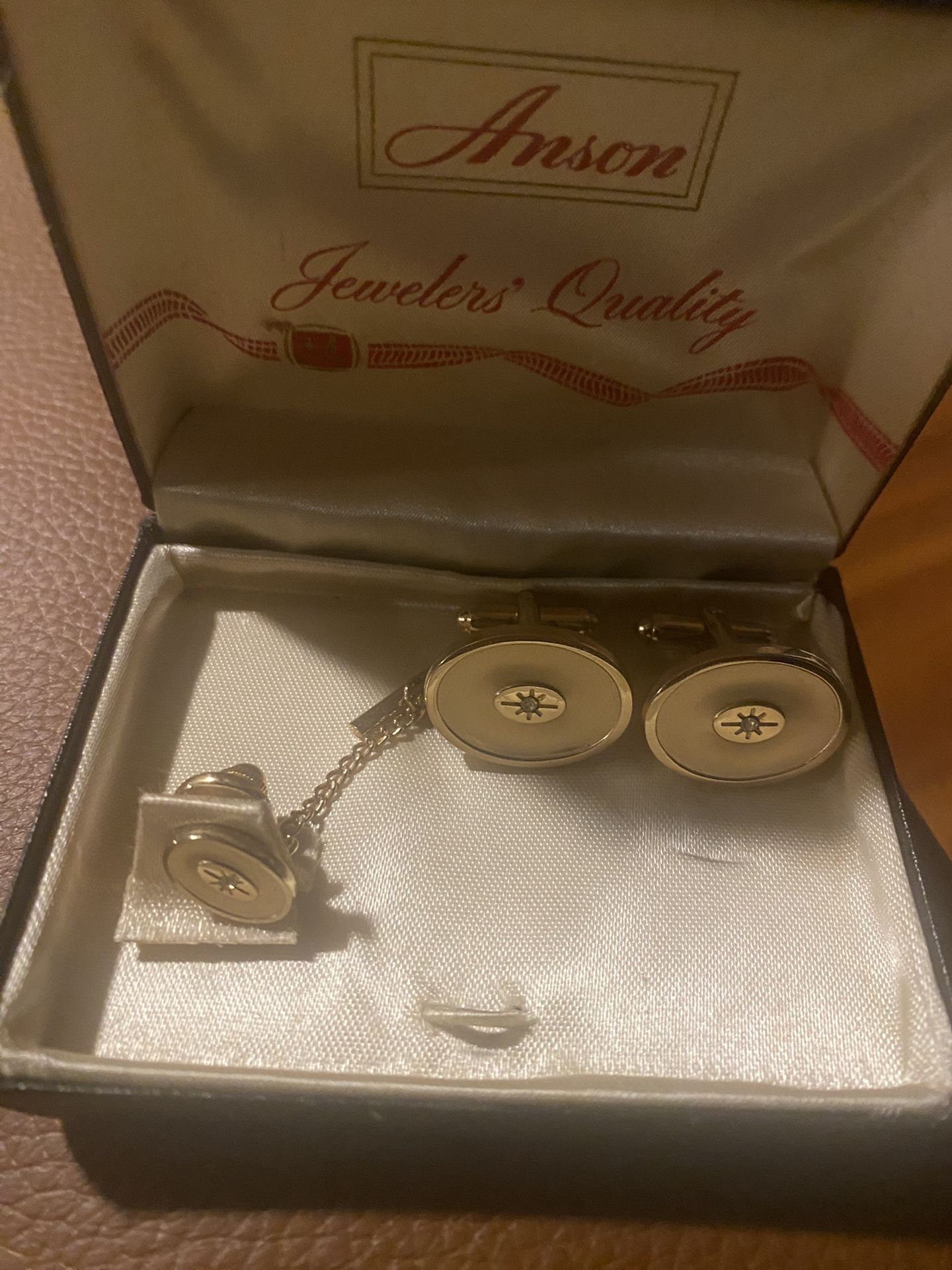 Vintage Anson Jeweler Quality Cuff-links Tie Tack Oval Gold-tone CZ Mens Jewelry