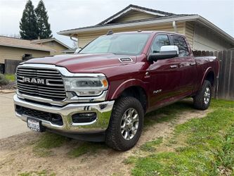 2019 RAM 2500 Laramie 6.7 Cummins 4x4, 360 Camera, 1 Owner