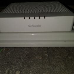TechniColor TC4400-am  Broadband Cable Modem
