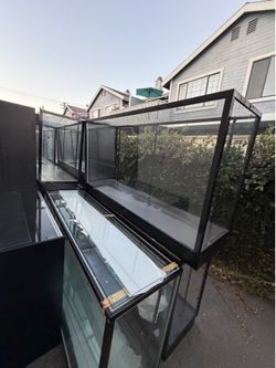 GLASS SHOWCASES