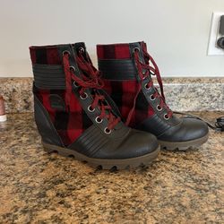 Sorel Girls Lexie Wedge Boots