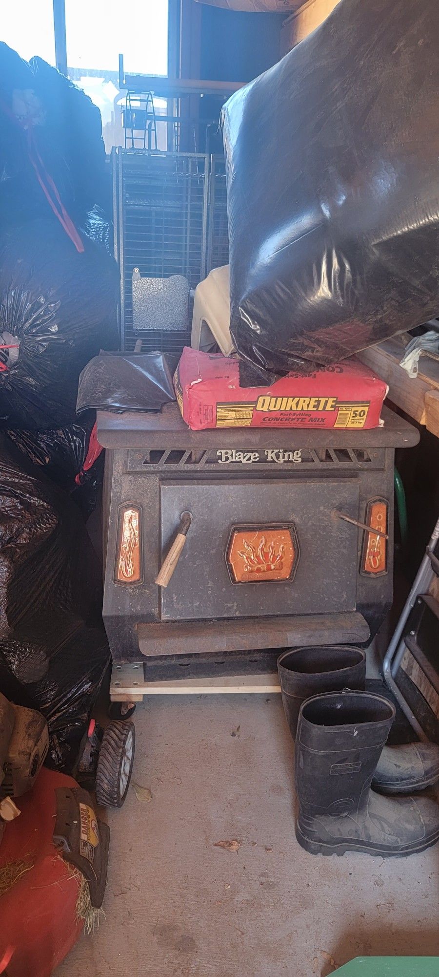 Blaze King for Sale in Quartz Hill, CA - OfferUp