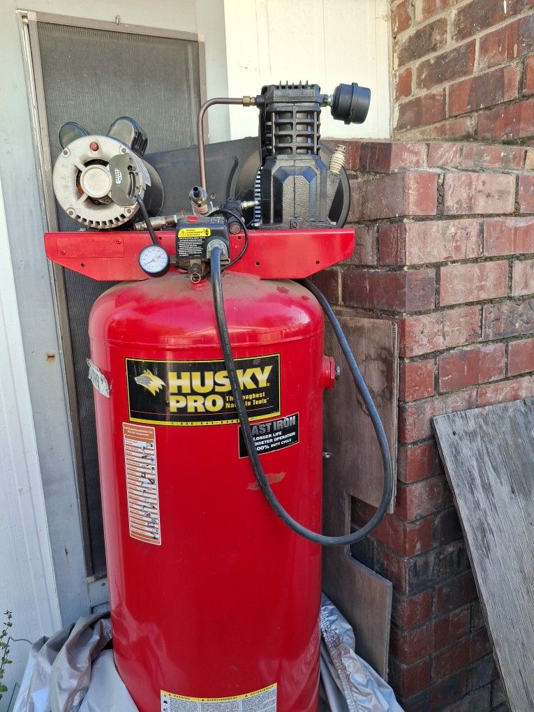 Husky Pro Compressor 60 Gallons