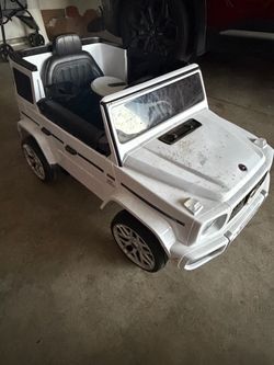 Mercedes G-Class Kids Ride-On Electric Car