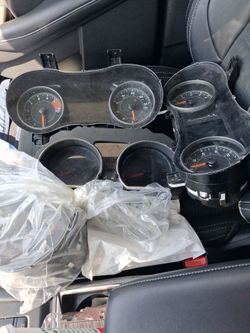 2021-2022 jeep Cherokee speedometer