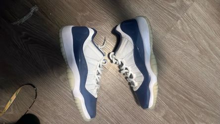 Jordan 11 low size 7