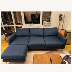 3 Peice Sectional With Reversible Chaise.