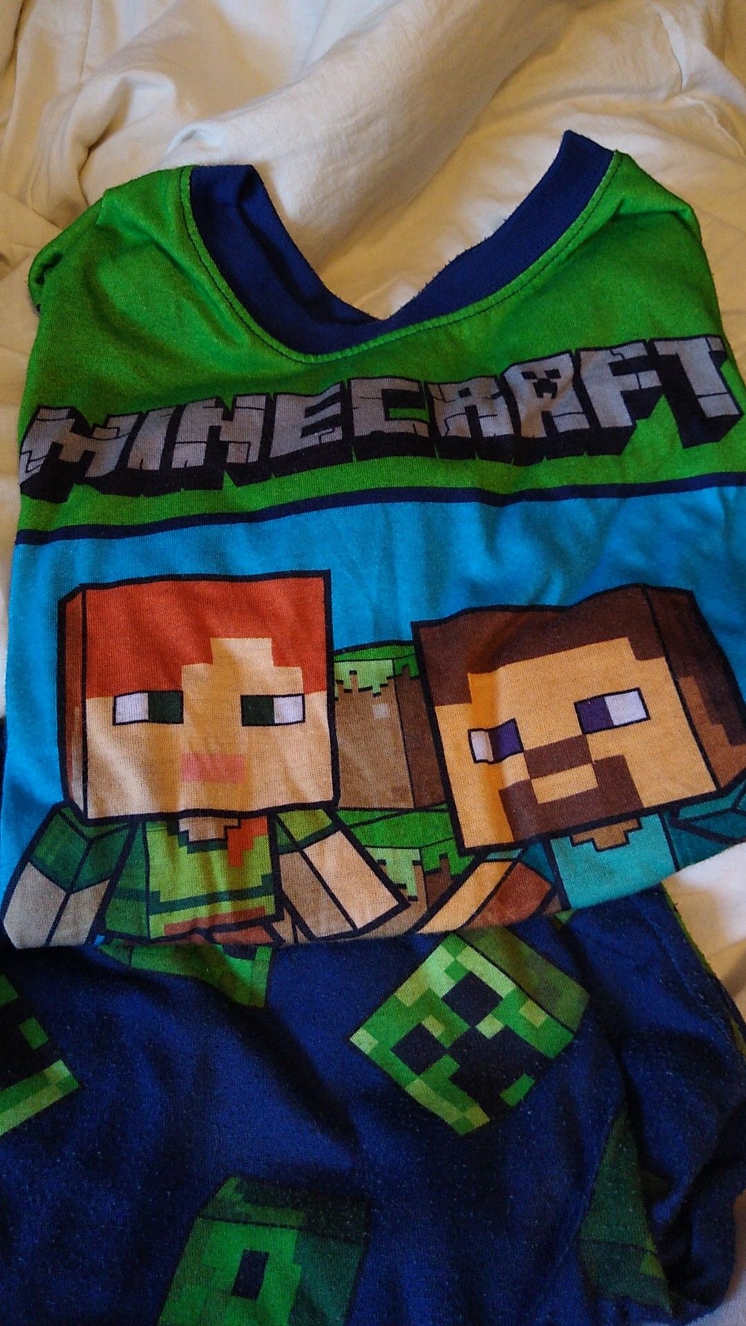 Mind craft PJs size 10/12